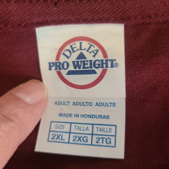 Delta Pro Weight Las Vegas Nevada Embroidered Tee Shirt Burgundy Size 2XL - Picture 4 of 8